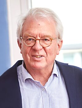 Dr. Christian Hartmann